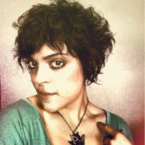 Meet your Posher, Monica